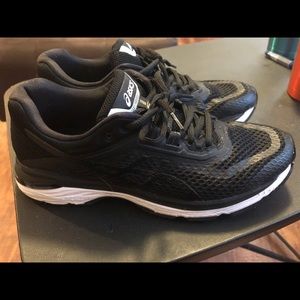 ASICS GT-2000 6 Running Shoes